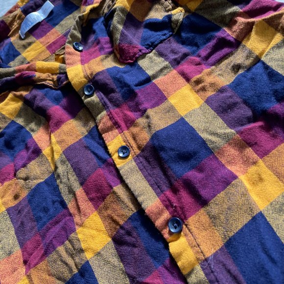 Fun Plaid Shirt - Picture 3 of 5